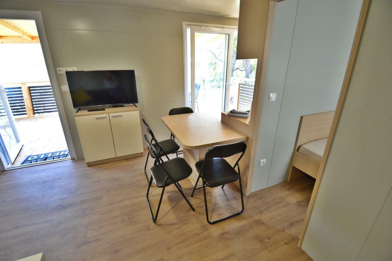 Mobile Home Cvita Бетина Екстериор снимка