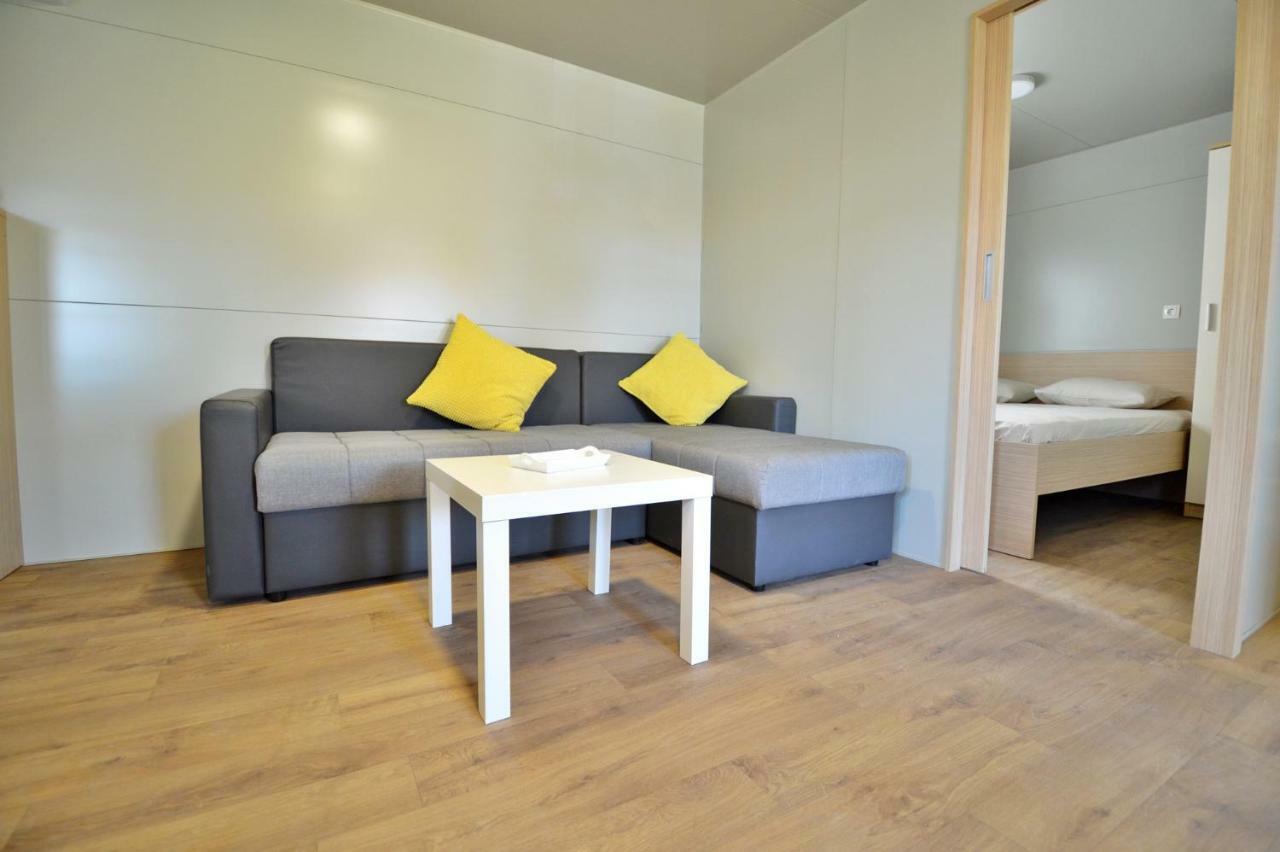 Mobile Home Cvita Бетина Екстериор снимка