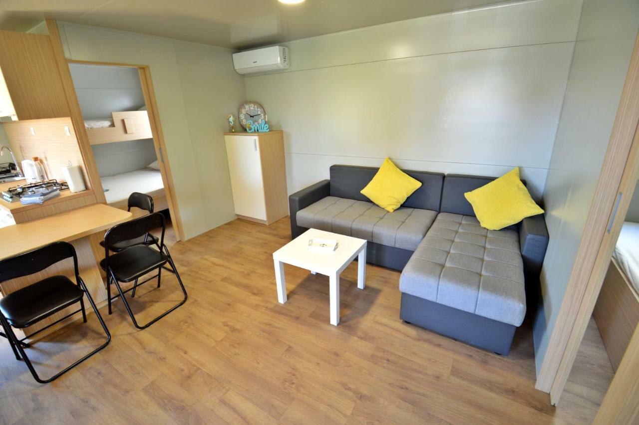 Mobile Home Cvita Бетина Екстериор снимка