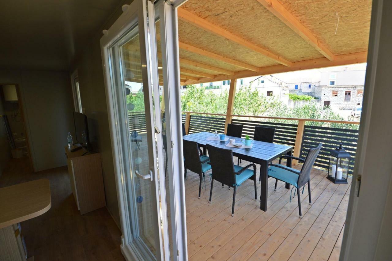 Mobile Home Cvita Бетина Екстериор снимка